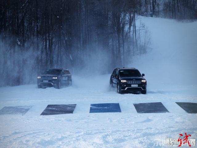 冰雪体验2015款Jeep大切诺基 权衡之美