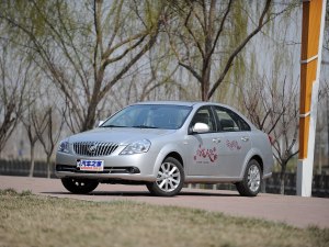 别克通用别克凯越2013款 1.5L 自动尊享型