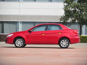 东风风神东风乘用车风神S302013款 1.6L 手动尊雅型