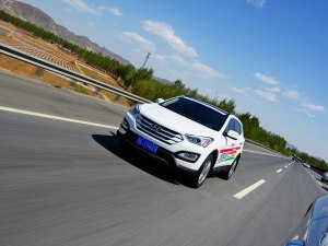 现代现代(进口)全新胜达(进口)2013款 3.0L 四驱舒适导航版 7座 欧V