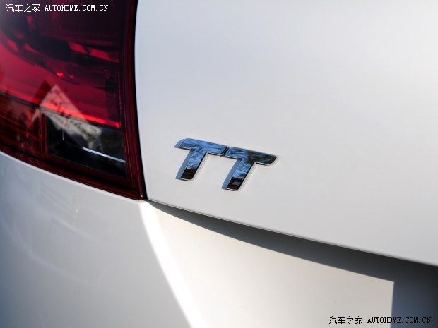奥迪奥迪(进口)奥迪TT2013款 TT Coupe 45 TFSI