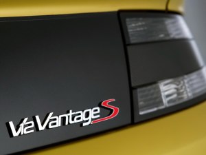 阿斯顿·马丁阿斯顿·马丁V12 Vantage2014款 6.0 S