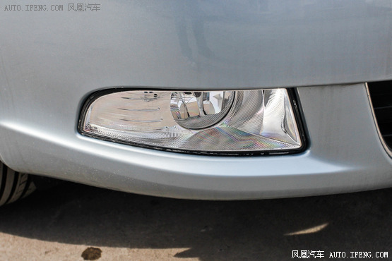 精确导购:1.6L自动档合资三厢车 实用派(3)