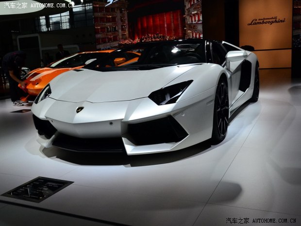 兰博基尼兰博基尼Aventador2013款 LP 700-4 Roadster