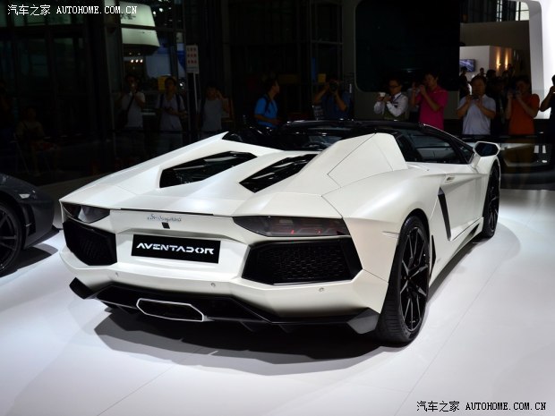 兰博基尼兰博基尼Aventador2013款 LP 700-4 Roadster