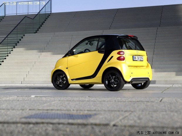 smartsmartsmart fortwo2013款 1.0T 硬顶城市游侠特别版