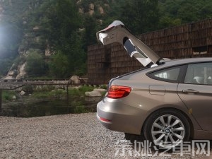 宝马宝马(进口)宝马3系GT2013款 328i 基本型