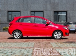 北京汽车2012款北京汽车E系列两厢