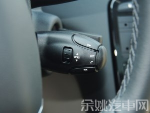 标致东风标致标致4082013款 2.0L 自动豪华版