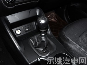 北京现代 北京现代ix35 2013款 2.0L 手动两驱舒适型GL 国IV
