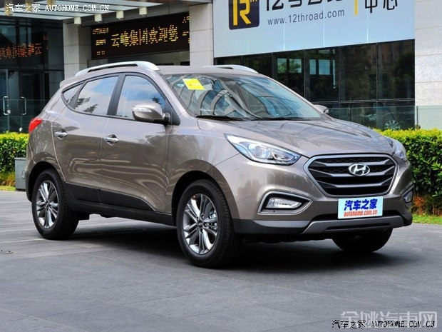 北京现代 北京现代ix35 2013款 2.4L 自动四驱领先型GLX 国IV
