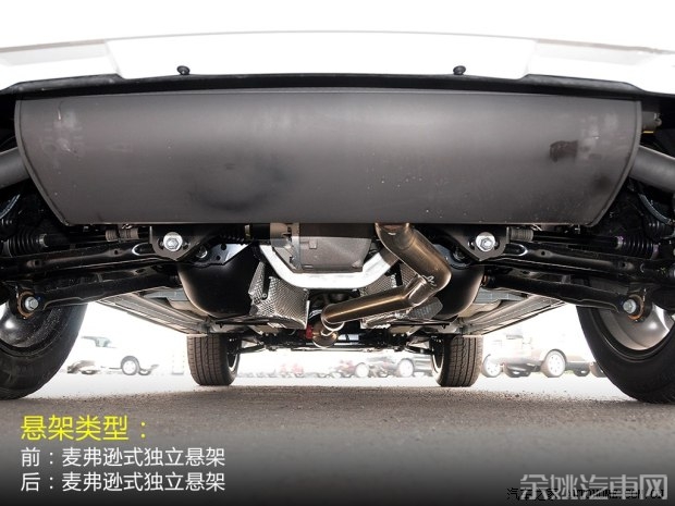 路虎 神行者2 2015款 2.0T Si4 HSE Luxury典藏版