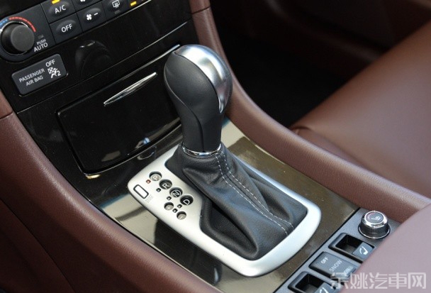 东风英菲尼迪2015款英菲尼迪QX50