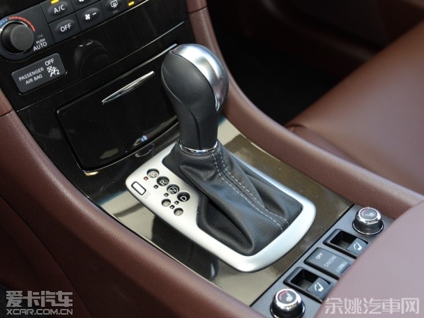 东风英菲尼迪2015款英菲尼迪QX50 东风英菲尼迪2015款英菲尼迪QX50