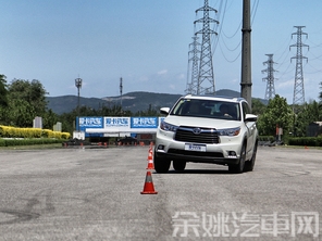 全新汉兰达2.0T测试