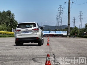 全新汉兰达2.0T测试