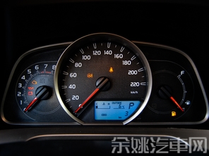 一汽丰田2015款RAV4