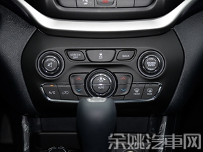 Jeep2015款自由光